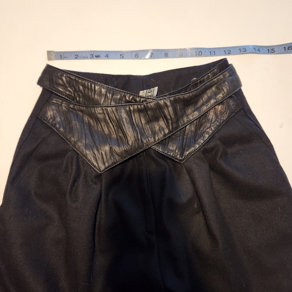 Amoretti Made in Italy 100% Viscosa Pants - Picture 6 of 11